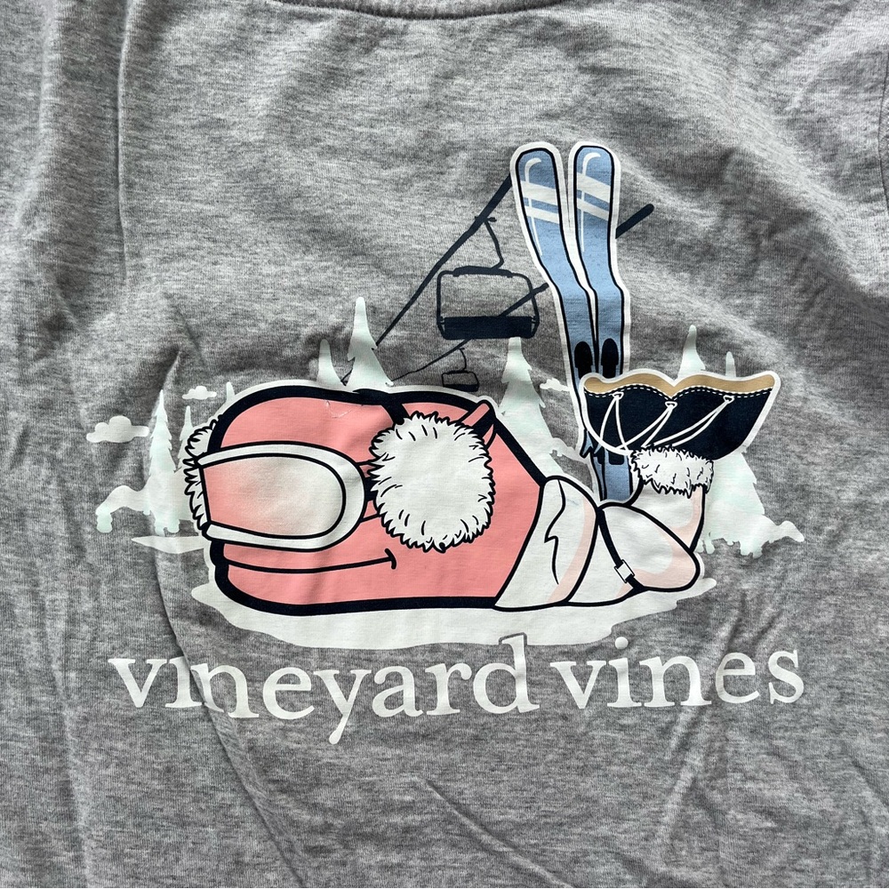 Vineyard Vines Gray Tee with Pink and Blue Graphic